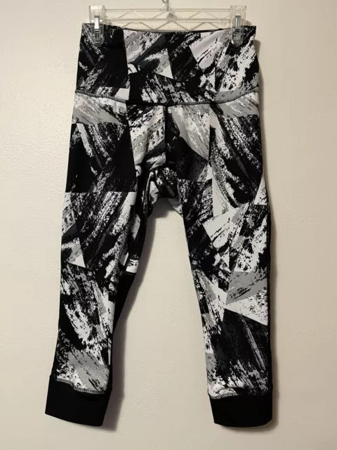 ZELLA Gray Black White Abstract Print Capri Leggings Mesh Back Womens Medium