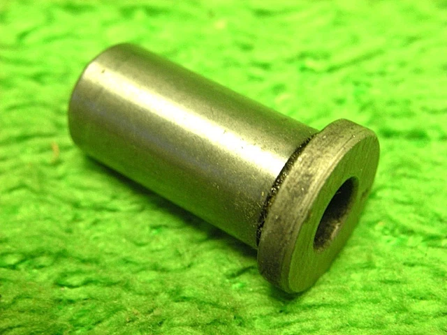 thumbnail image 2 of All American #7 Slip/Fixed Renewable Drill Bushing - ID #7, OD 3/8, L 1/2 2 of 5