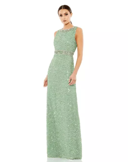 Mac Duggal NWT Sequined Sleeveless Embellished Neckline Gown in Mint Size 6