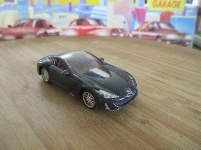 PEUGEOT 907 CONCEPT CAR 2004 NOIR 1/18 BURAGO