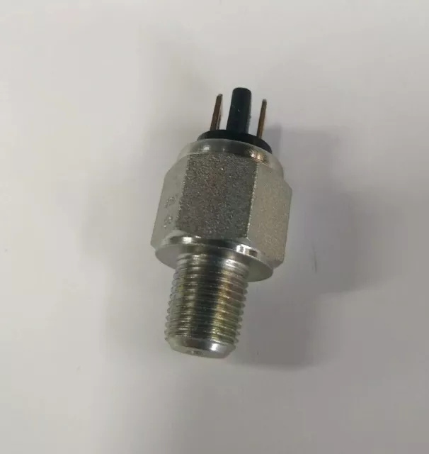 Stoplight Brake Switch For Harley Davidson Hydraulic Brakes Replaces 72023-51E