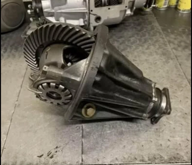 LAND ROVER SERIES 2A Rebuilt 10 Spline Diff Differential Ratio 4:7 £525 ...