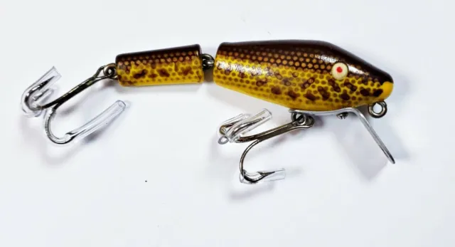EARLY L&S OPAQUE Eye Bass Master #250 Lure Pike Scale $11.05