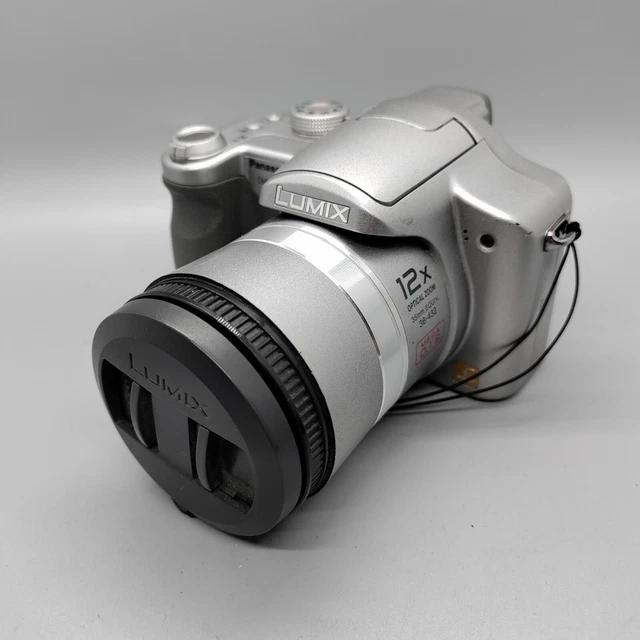 Panasonic Lumix DMC-FZ7 6.0MP Compact Digital Bridge Camera Silver Tested