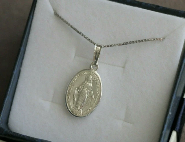 Ciondolo Madonna Miracolosa Ovale Cattolica Regio in Argento 925