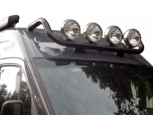 Scheinwerferbügel schwarz für MB Mercedes Benz Sprinter Transporter Lampenbügel