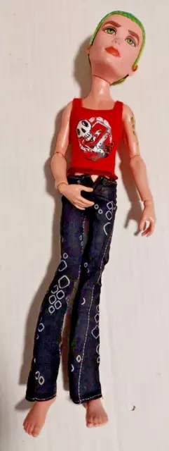 2008 Mattel Monster High Deuce Gorgon Ghouls Alive Out 11 in Boy Doll Red Shirt