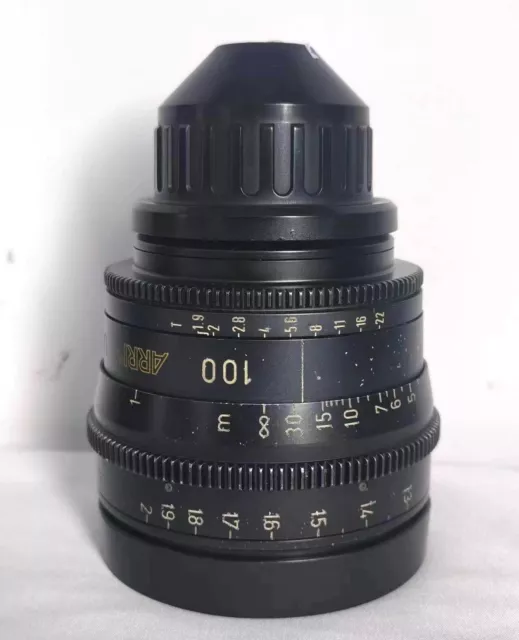 Arri ultra prime 100mm metric lens Good condition with case
