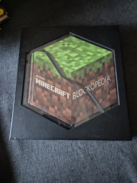 Blockopedia MINECRAFT: BLOCKOPEDIA: AN Official Minecraft Book from Mojang by ...