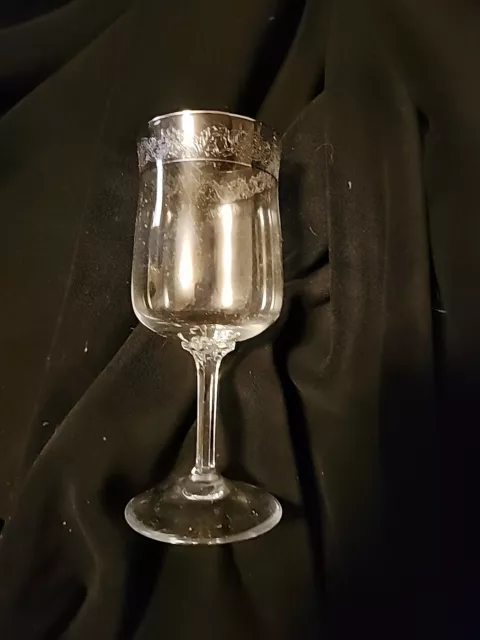 Lenox Crystal MOONSPUN - Wine Glass 6 1/4"