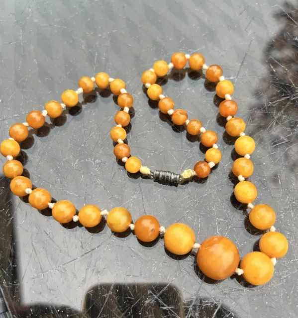 Super Quality 20th Century Chinese carved Amber Necklace