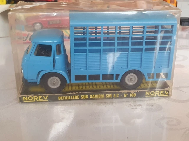 NOREV RENAULT SAVIEM SG4 Bétaillère 1/43 Camion Miniature Collection