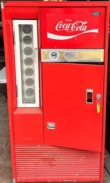 Vintage Coca Cola Machine - As-is for Display, Restoration, Parts or Repair