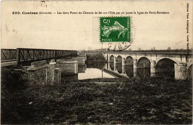 CPA COUTRAS - Les deux Ponts du Chemin de fer sur l'ISLE (655390)