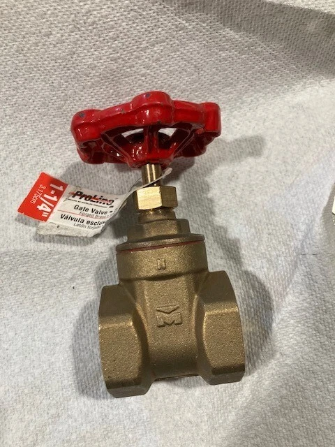 ProLine Gate Valve Lead-Free Brass 200 PSI 1-1/4" FIP 100-406NL