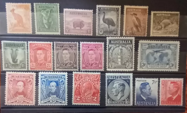 AUSTRALIA 1913 ‐ 1950 Mounted MINT MIXED COLLECTION