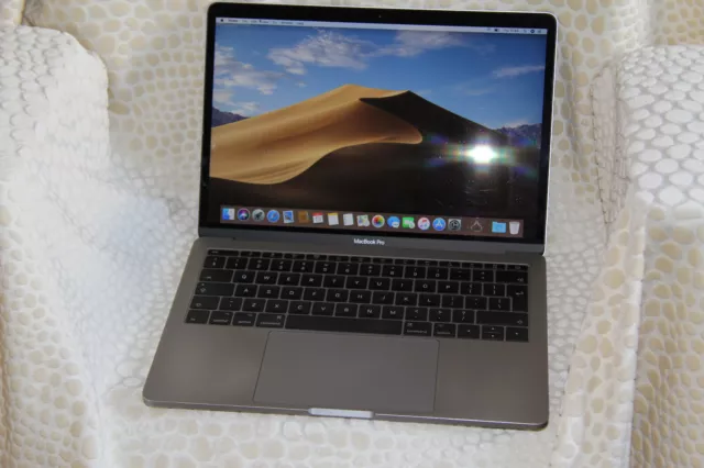 Apple MacBook Pro 2017,  13 Zoll (128GB SSD, Intel Core i5, 16GB) -Wie Neu