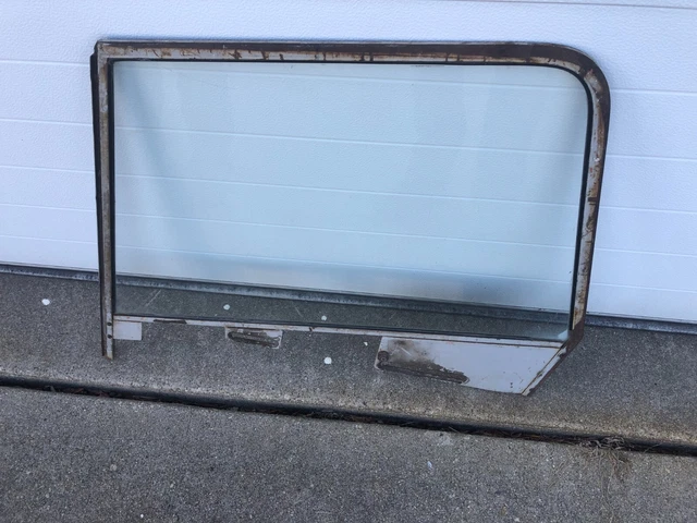 International Scout 800 Glass Window Scout 80 Glass Window Drivers Side International Scout 800 Glass Window Scout 80 Glass Window Drivers Side