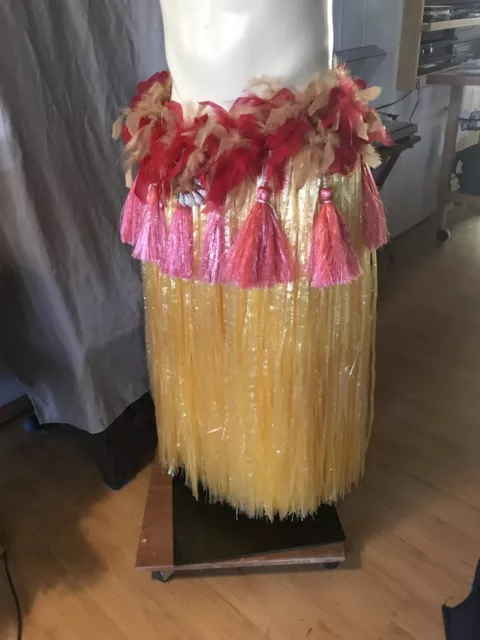 Tahitian Coconut Bra Costume (Medium / B Cup)