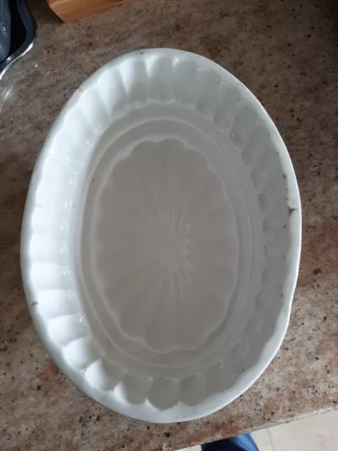 Vintage White Ceramic Jelly Mould 19 X 14 Cm X 14 Cm High