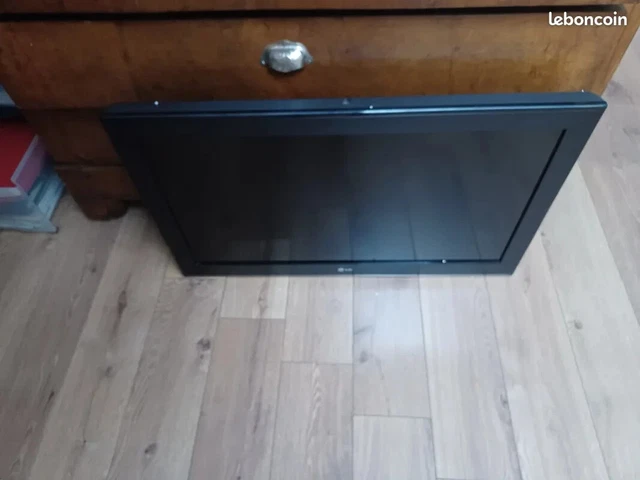 Téléviseur 22L350 LG : vente de pièces détachées, conseil et réparation