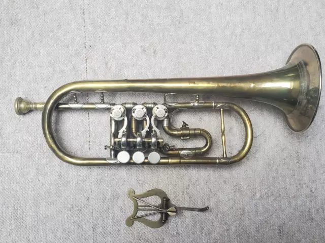 Nice, very old rotary  trumpet  in C (?) Nice screws & garlad "Zazvonil Kladno"