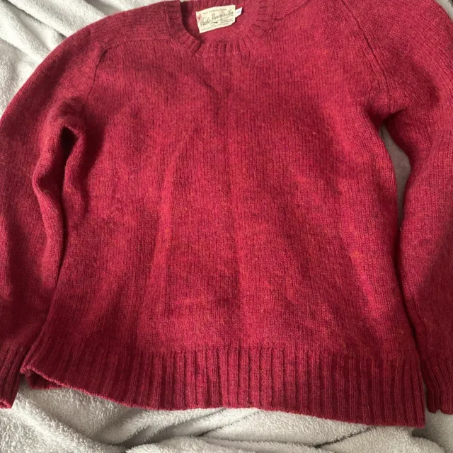 Vintage Archie Brown & Son 100% Scottish Shetland Wool Sweater Sz 38  Red Pink ?