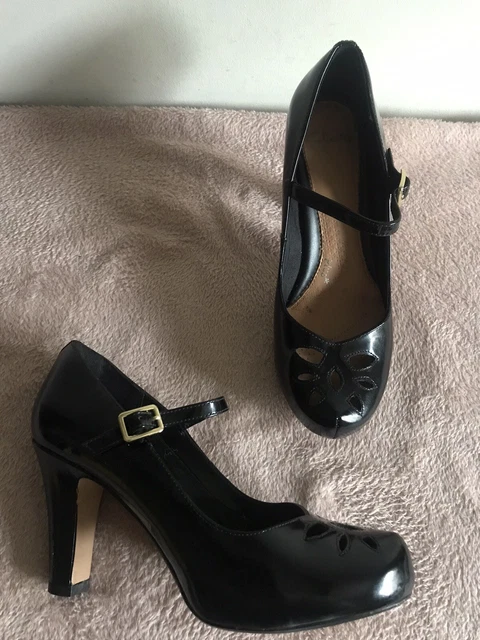 Clarks black clearance patent heels
