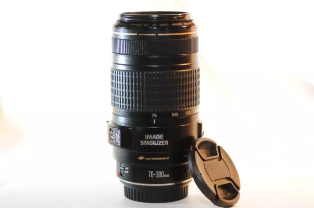 Canon EOS EF 70-300mm f/4-5.6 IS USM telephoto lens AS IS NO AUTO FOCUS for EOS