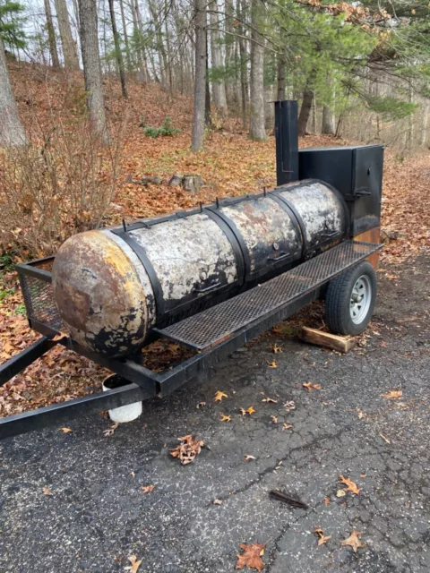 330 gallon reverse flow smoker/trailer. Good condition. One owner.