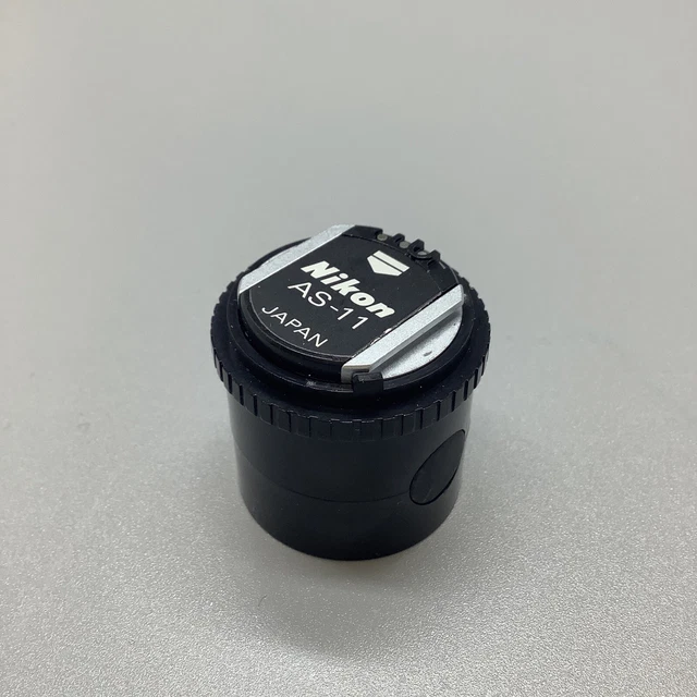 Nikon AS-11 Flash Tripod Adapter (SB-12, SB-16A, SB-17) - UNTESTED