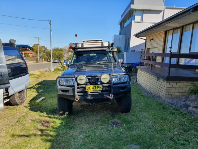 Nissan Patrol 4.8 Automatic.