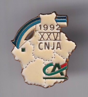 BANQUE BANK C.A CREDIT AGRICOLE BD HUMOUR GROOM SERVICES ~FA RARE PINS PIN'S . 