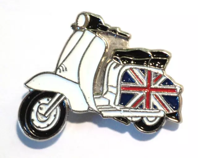 New GB British Union Flag On Scooter MOD Metal Scooterist Bike Enamel Badge