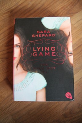 LYING GAME 01 - Und raus bist du von Sara Shepard (2012, Taschenbuch)