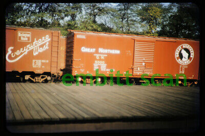 Original Slide, Freight GN Great Northern Box Car #5000, 1950s
