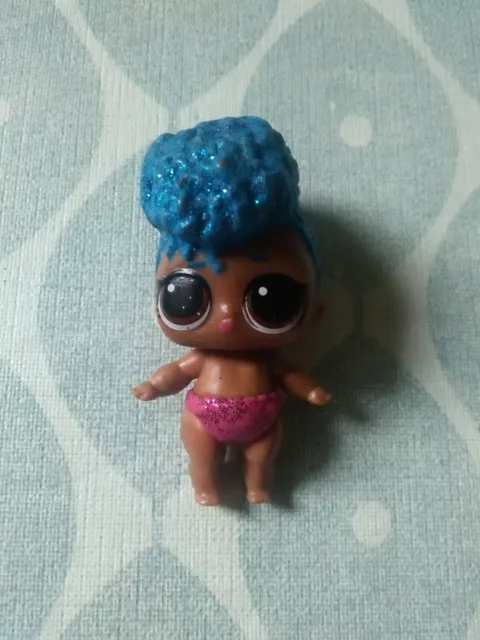 LOL SURPRISE DOLLS Lil Sister Miss Independent Queen Series 3