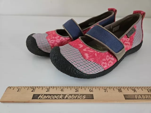 Keen Harvest Casual Slip-on Flat Mary Jane Women's Size 8 w/ Pink & Black Print