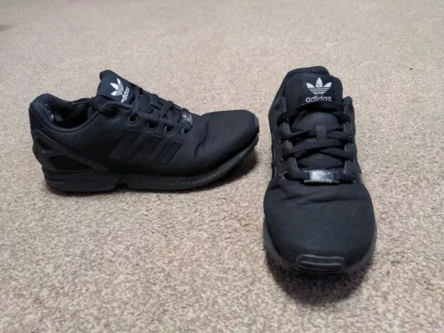 Adidas zx flux online triple black size 5.5