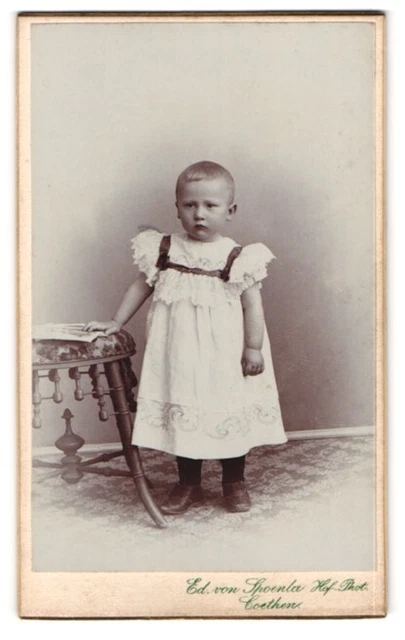 Fotografie Ed. von Spoenla, Coethen, Bärteich-Promenade 6 a, Portrait kleines M
