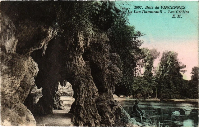CPA PARIS 12e-Bois de Vincennes-Le Lac Daumesnil-Les Grottes (322757)