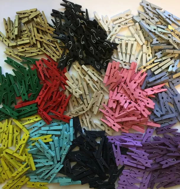 BB MINI WOODEN PEGS  25mm pk of 50 mini peg CHOICE OF COLOURS craft christmas