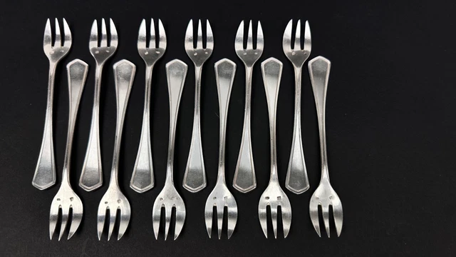 Lot De 12 Fourchettes à Gâteau RENEKA – Modèle Victoria, 15 Cm, Contour Spatours, Occasion