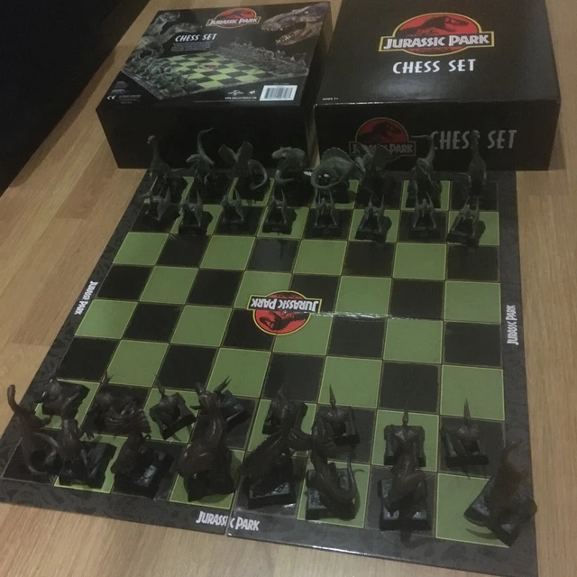 The Noble Collection Jurassic Park Chess Set - 32 Highly Detailed Plastic Chess Pieces - Officially Licensed Jurassic Park Film Set Movie Game Gifts