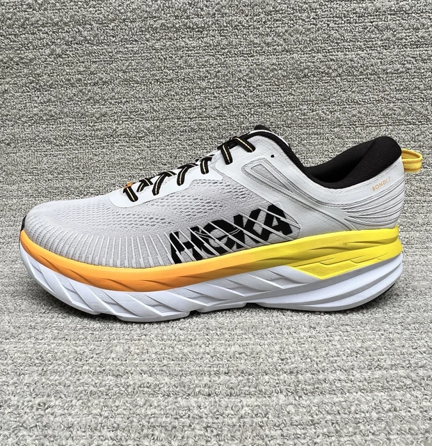 hoka one one nimbus cloud