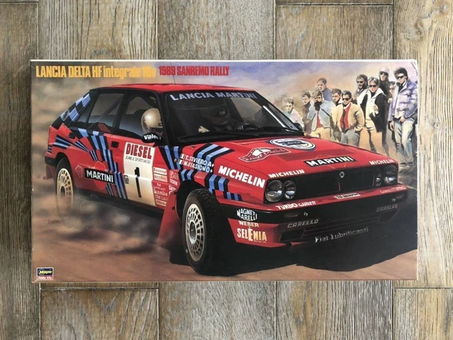 Maquette Hasegawa 1/24 Lancia Delta HF Integrale Evolution « Martini 5 » – À Monter