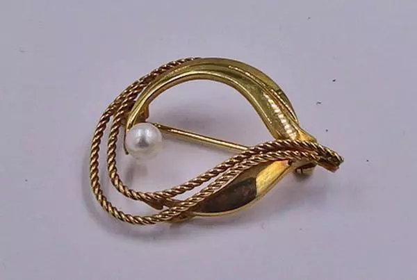 Brosche mit Perle in 585 14kt Gold Brooch Nadel Broschen Perl Pearl