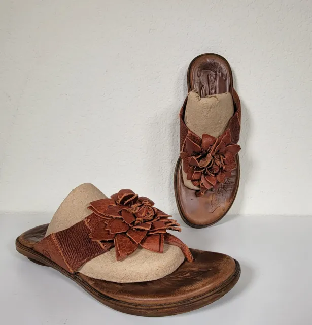 Born Astrid 6 Flower 3D Brown Leather Flip Flop Thong Shoe Sandal Slip On B45208