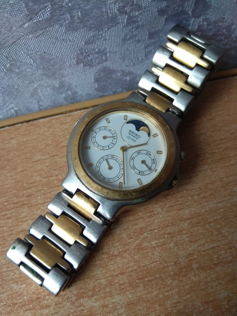 Ancienne Montre Seiko Quartz - Pour Pièces Détachées Ou Restauration