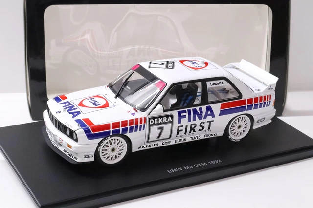 1:18 AUTOart BMW M3 (E30) DTM 1992 Fina #7 C.Cecotto Blanc
